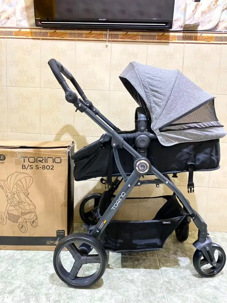 Stroller Bayi merk BabyElle Kereta Bayi Mulus 98%
