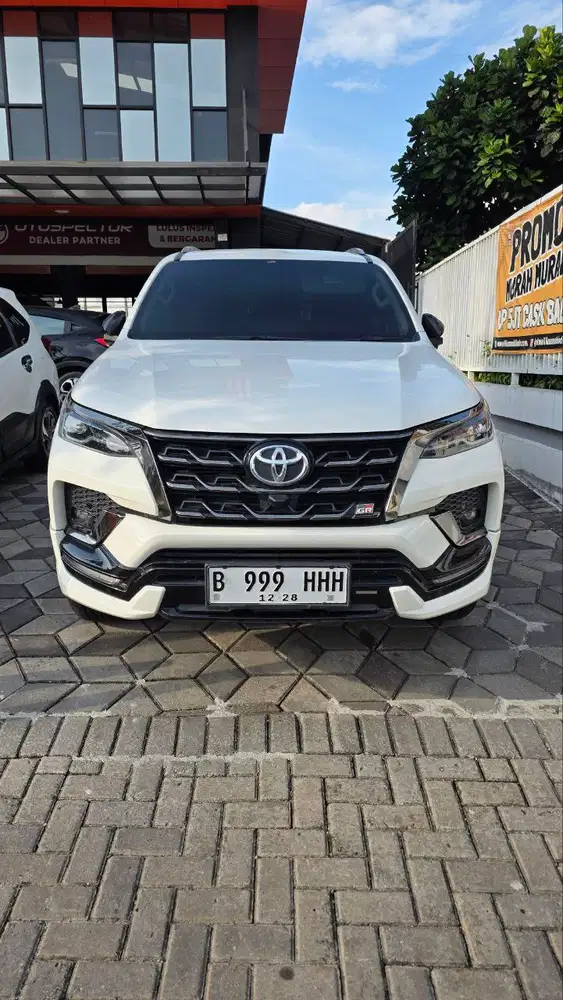Toyota Fortuner GR Sport 2.8L Diesel A/T 2023