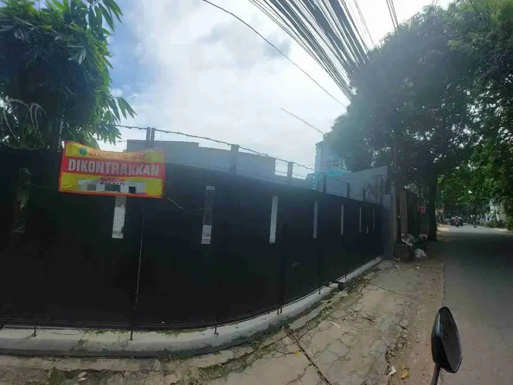 Rumah Cilandak Bisa Kantor