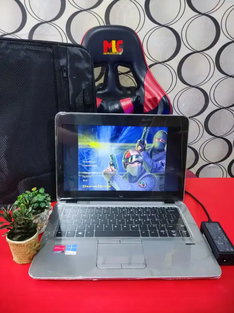 HP Elitebook 725 G3 [RAM 4GB SSD]