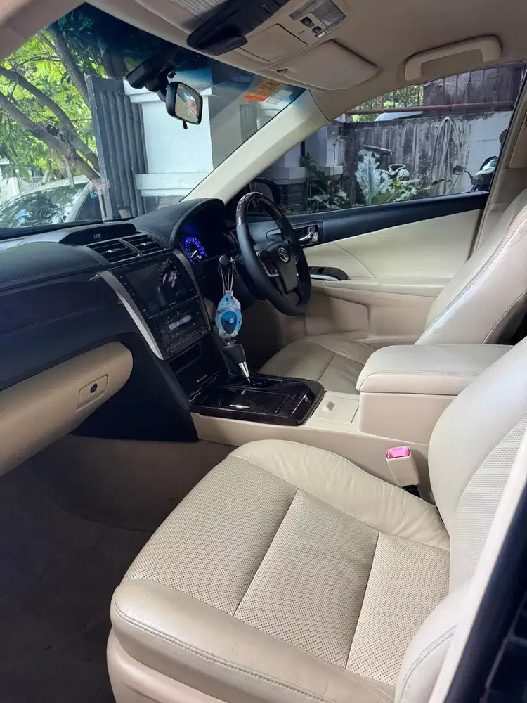 Toyota Camry 2015 Bensin