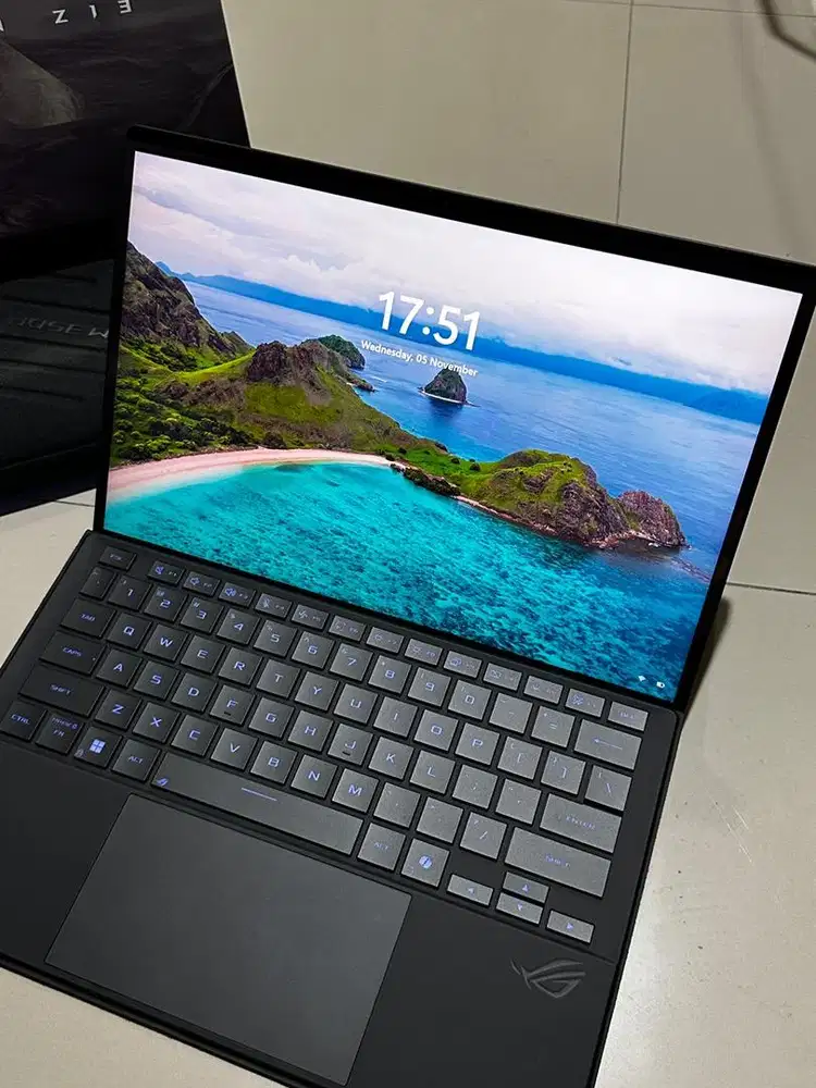 Asus ROG FLOW Z13 GZ302EA