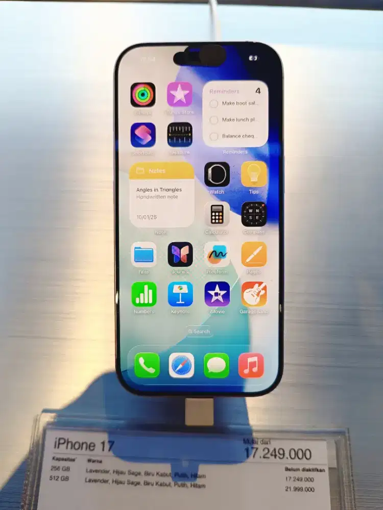 iPhone 17 128 GB
Cicilan mulai dari 900 ribuan aja ..