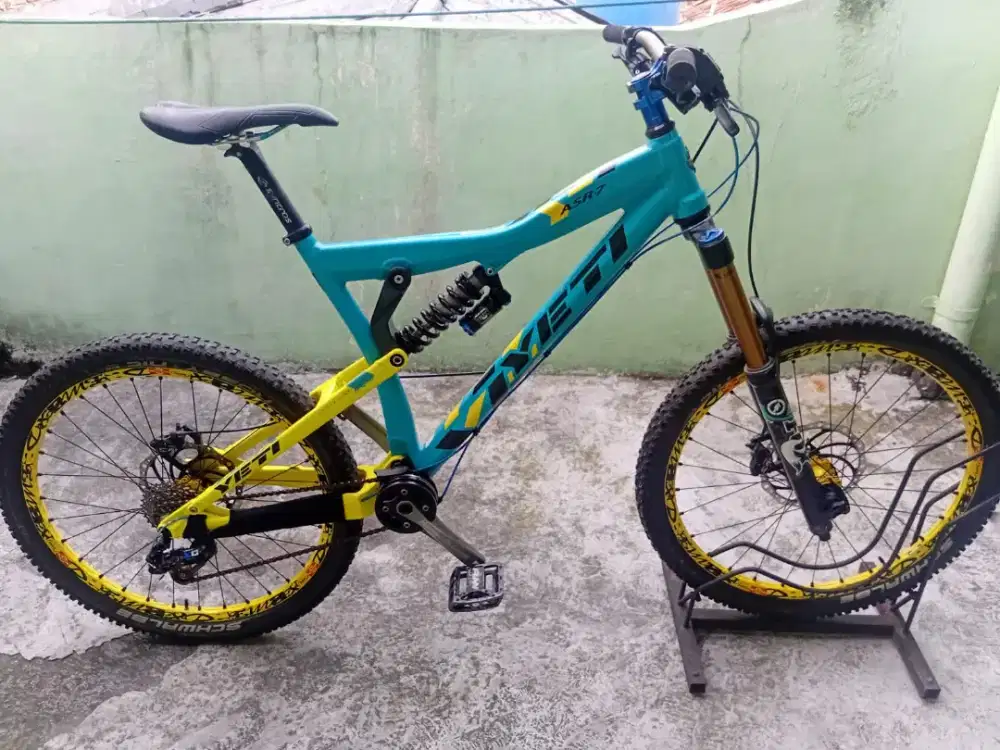 Yeti Asr7 Spec mantaaf gresss