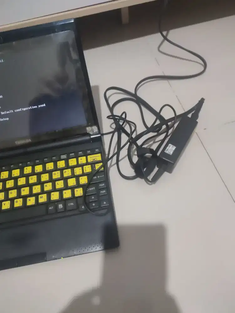 Laptop toshiba 10 inch Intel Atom