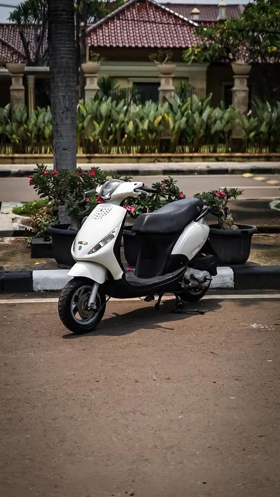 PIAGGIO ZIP 100 2012