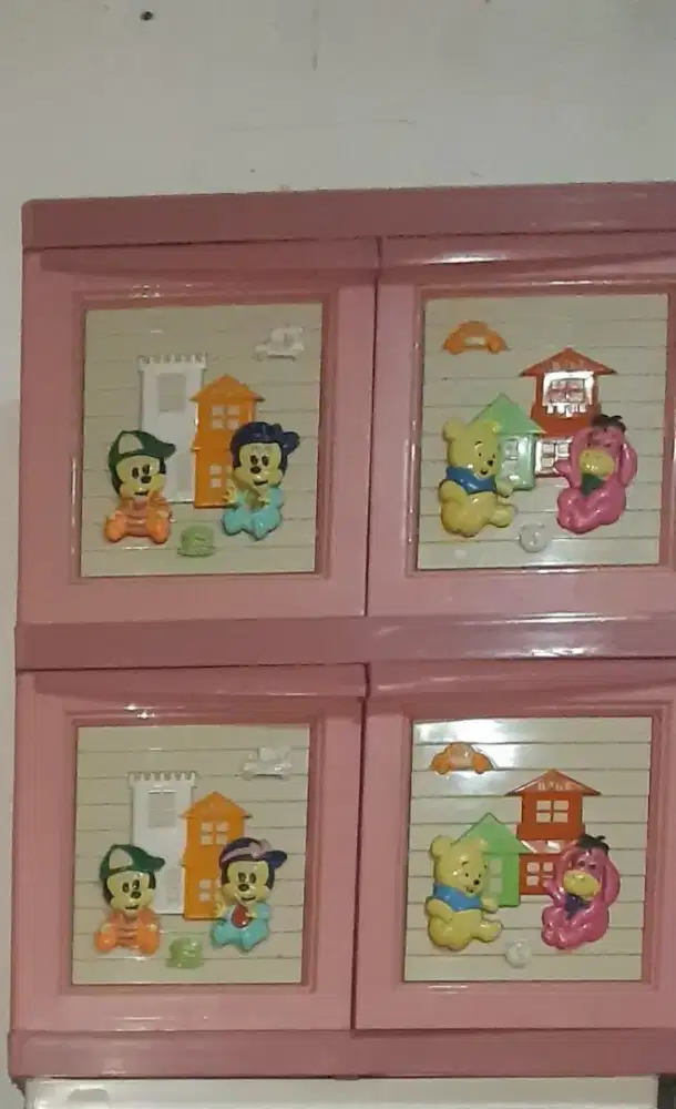 LEMARI CLUB KONDISI BAGUS MURAH