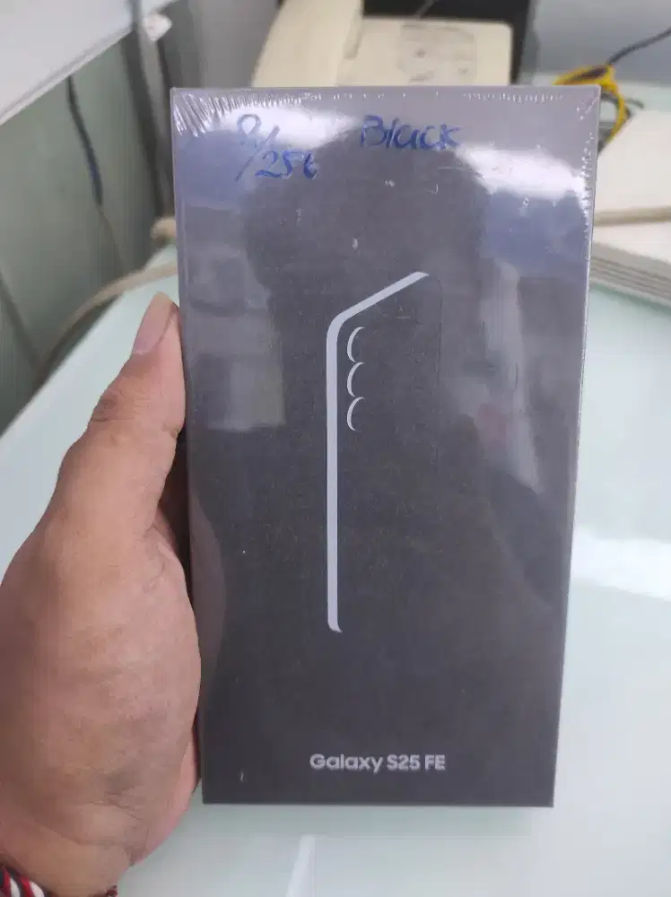 Samsung S25FE 8/256 credit