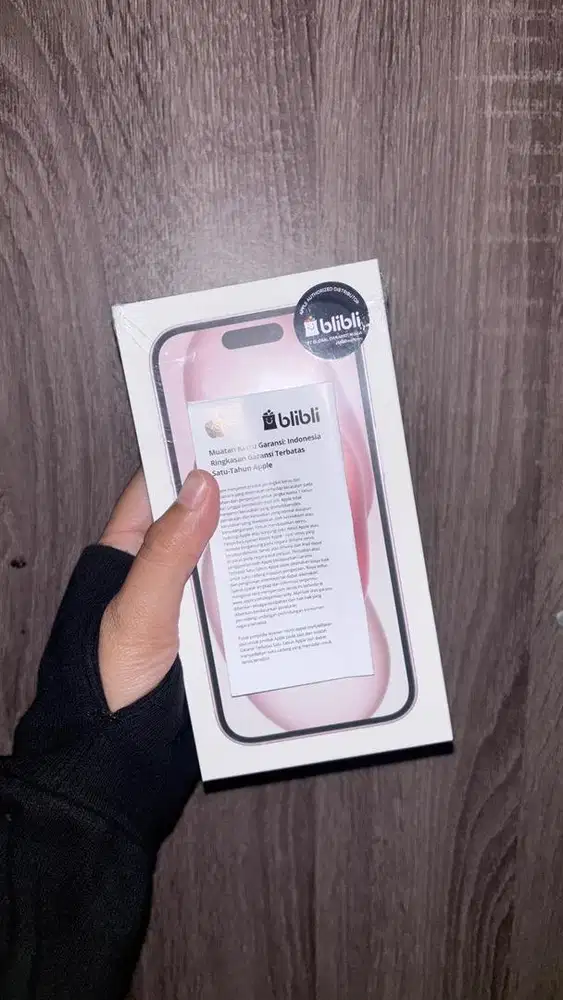 Jual iPhone 15 Pink 128GB Baru Segel, Garansi Resmi!