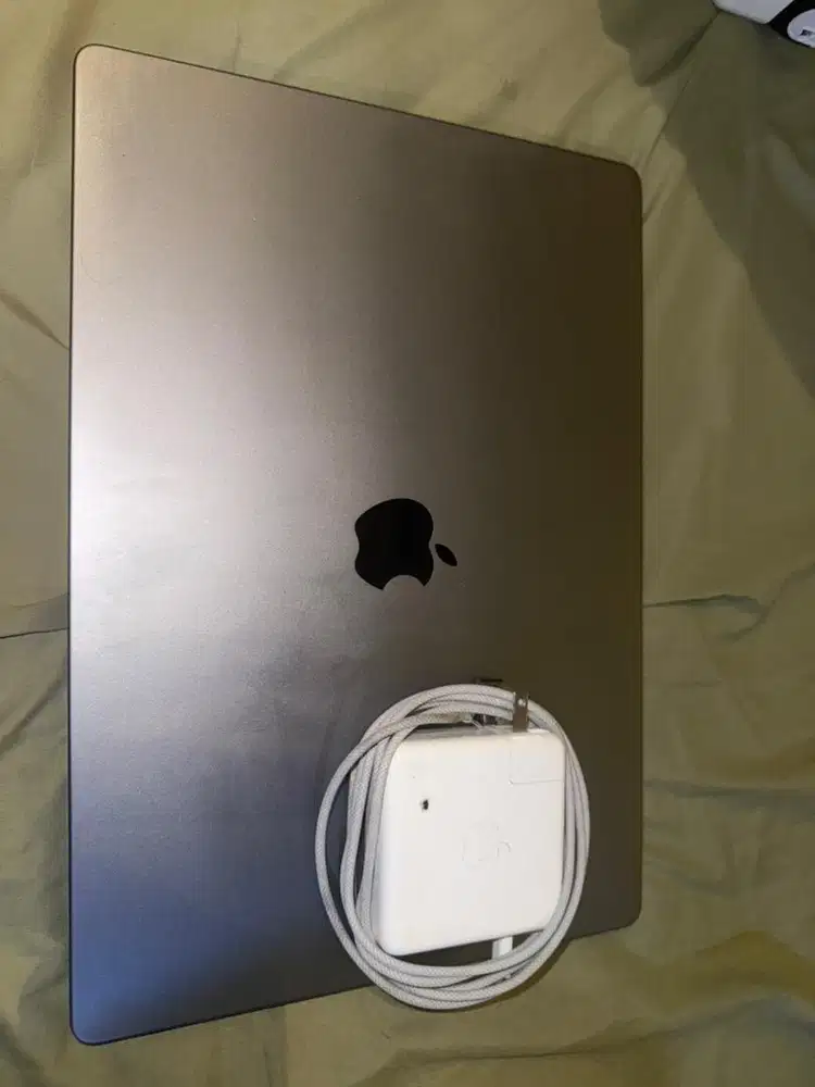 MacBook Pro 16” 2021 M1 Pro – Like New