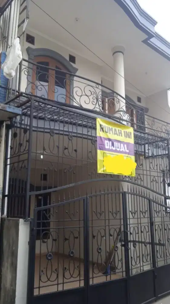 Jual rumah SHM 77m 2 lantai harga turun.