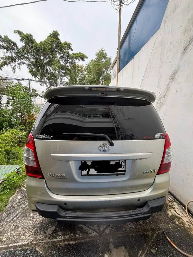 Toyota Kijang Innova 2.0 (2012) type J - MT