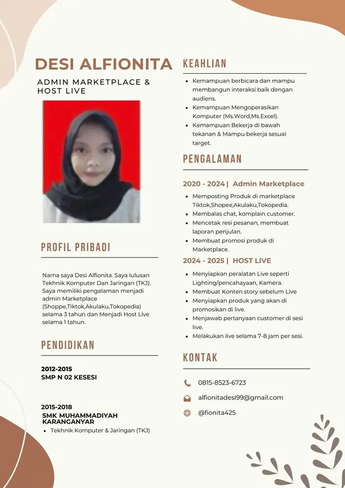 Mencari pekerjaan host live atau admin online shop