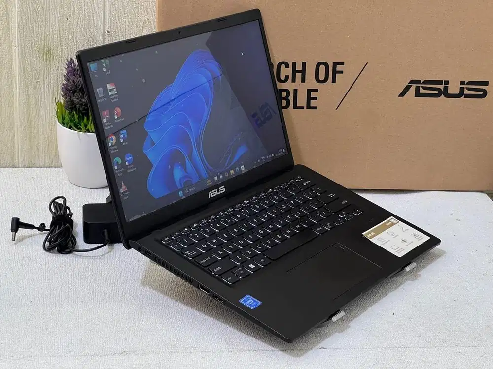 BU Asus A1400KA Intel N4500 Ram 8Gb Ssd 256Gb Mulus Lengkap