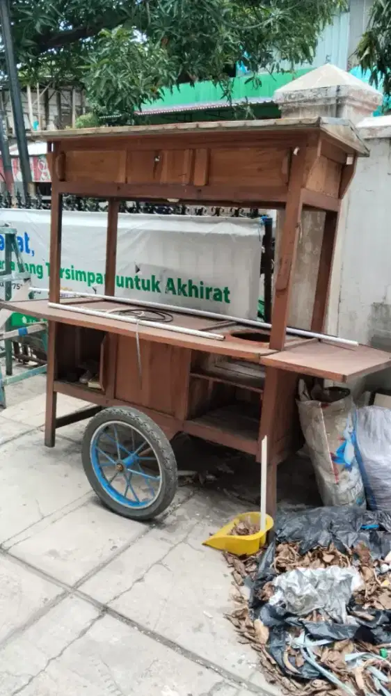 Dijual rombong bekas bagus sekali