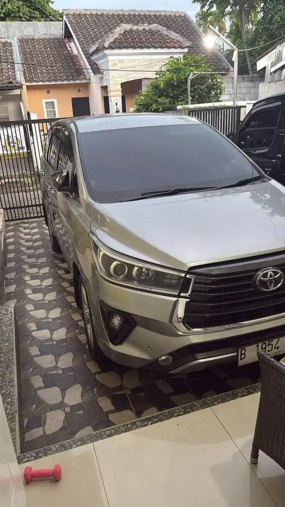 Innova V AT Diesel 2017 tangan pertama