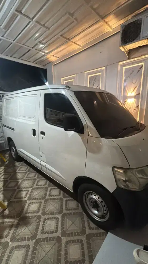 Grand max blindvan 2016