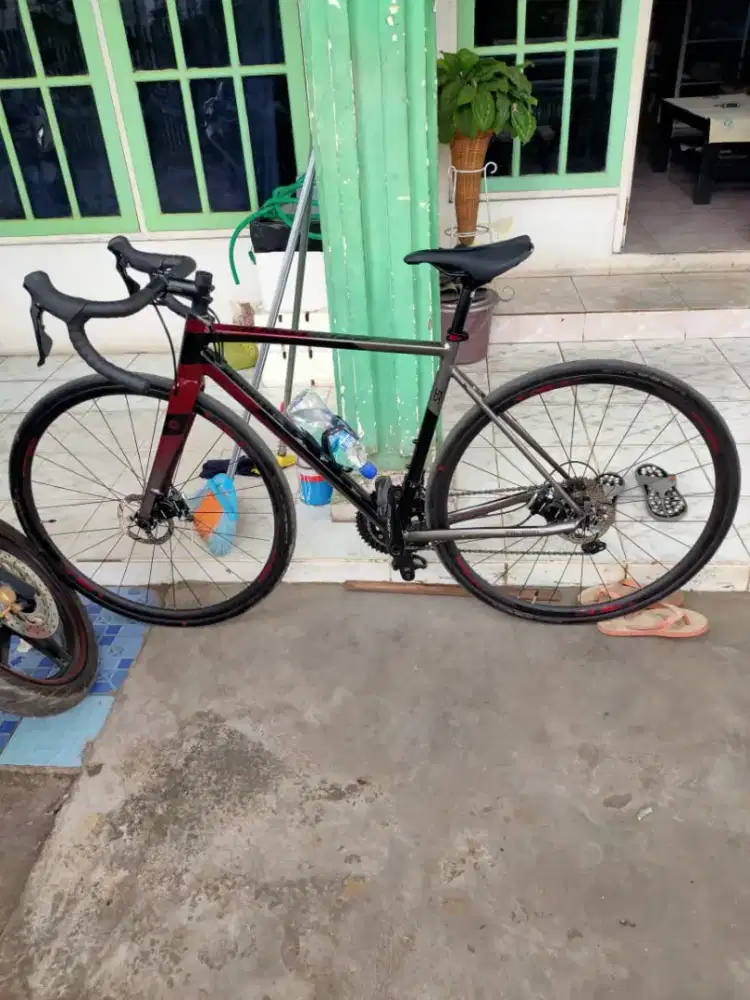 Dijual Polygon Strattos S5 Disc 2021