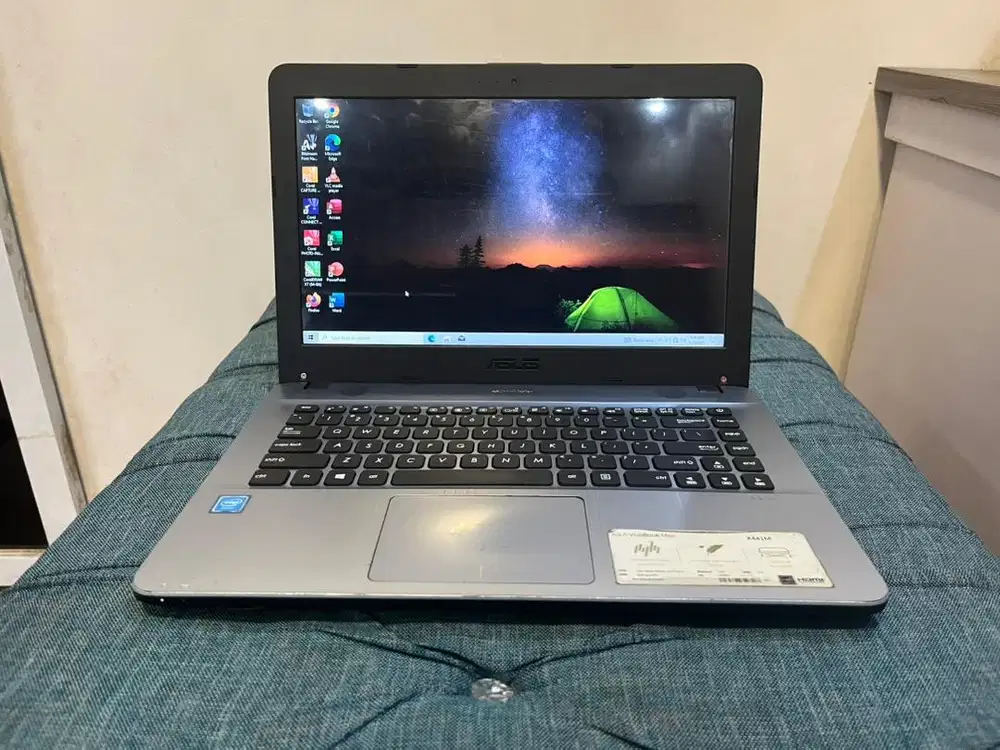 Laptop Asus X441M (second). 2 jutan normal dan bergaransi