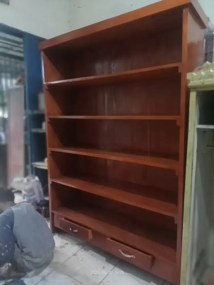 Rak jati sangat berat 140*40*200 jati bekas dah melamin seperti baru