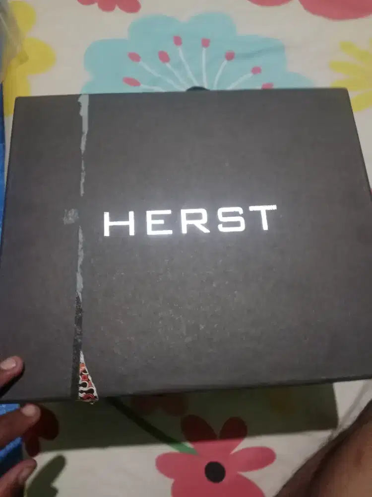 jual tas nih cewek baru buat beli obat anak saya nih tolong bantuannya