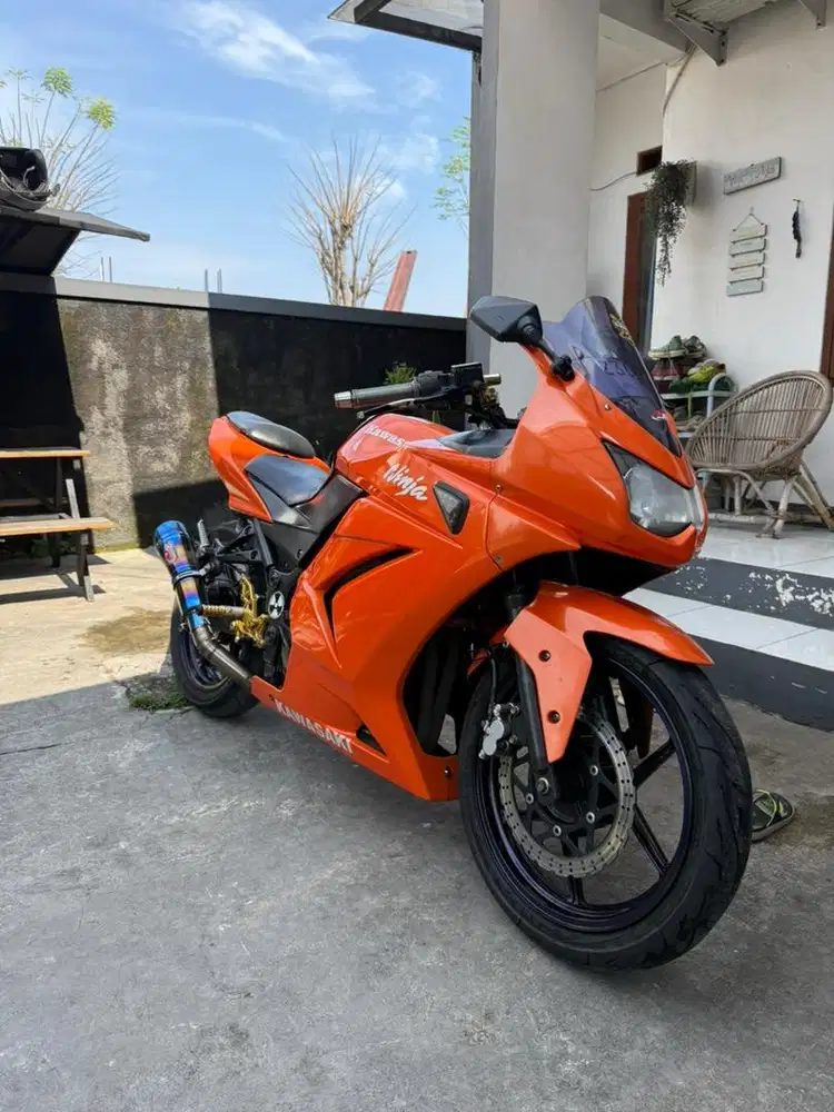 Ninja 250 tahun 2011