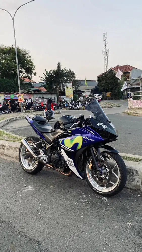 MOTOR R25 TAHUN 2016