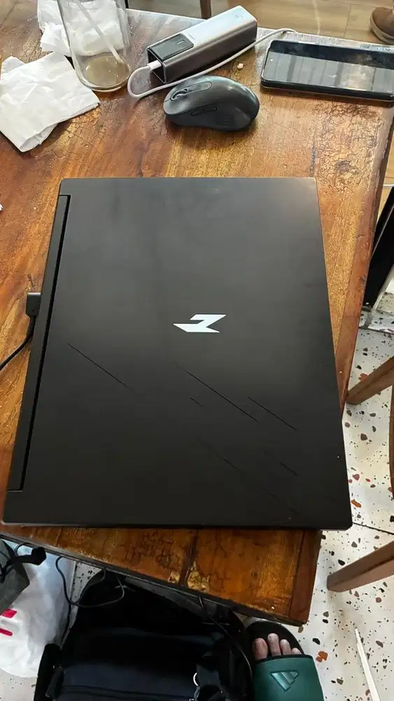 Acer Nitro V16 RTX4050 ram 32Gb SSD 2.5TB