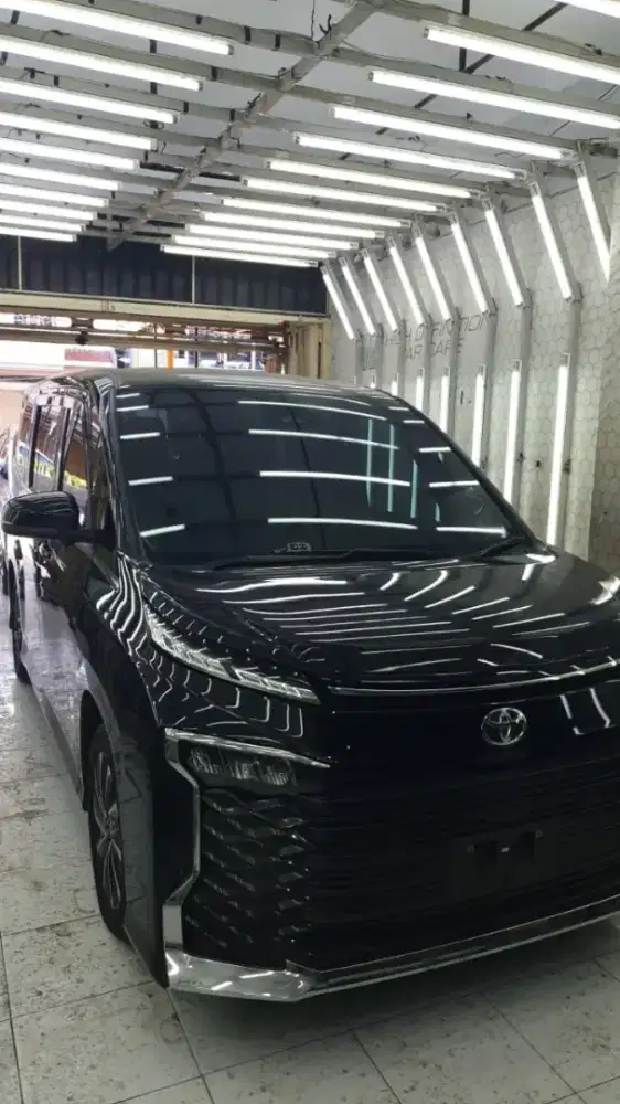 2025 Toyota Voxy 2.0 CVT Facelift