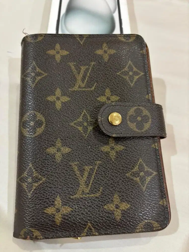 louis Vuitton Wallet ORI