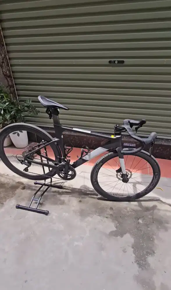 Sepeda Balap Road Bike JAVA FUOCO TOP 24 Speed R7120 Full Carbbon