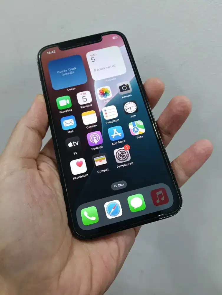 Iphone 12 pro 128gb indosat or tree or smart