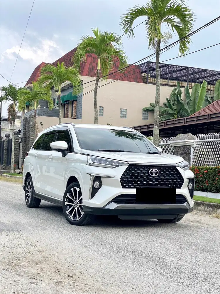 (Odo 16 Ribu) Veloz 1.5 Q CVT 2022 Putih