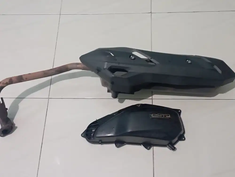 Kenalpot Ori & filter udara ori bawaan Vario LED old