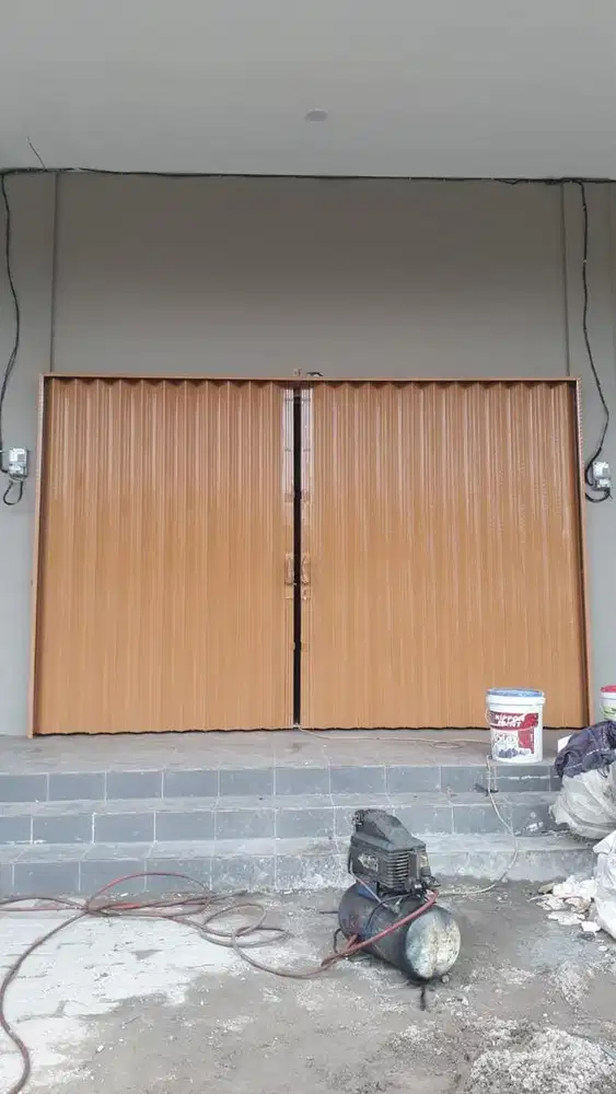 FOLDING GATE ROLLING DOOR MURAH