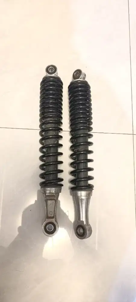 Shock bekas supra