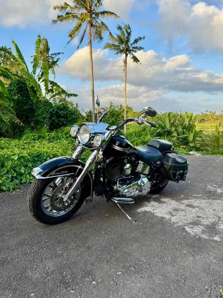 Harley Davidson Softail Heritage aniversary