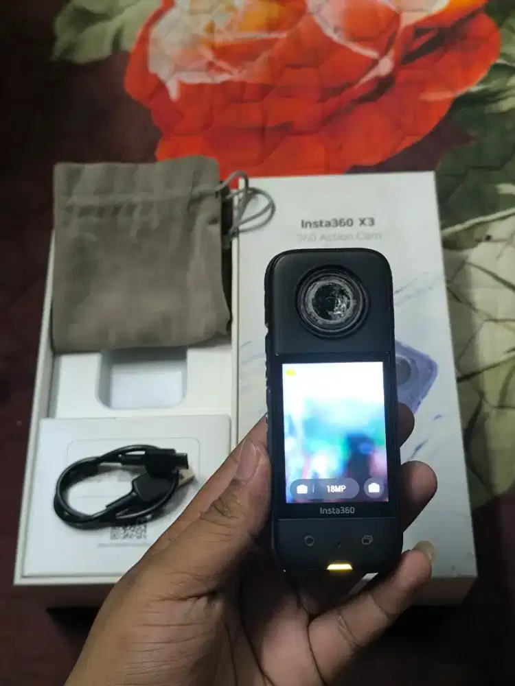 Kamera insta 360 x3 fullset minus