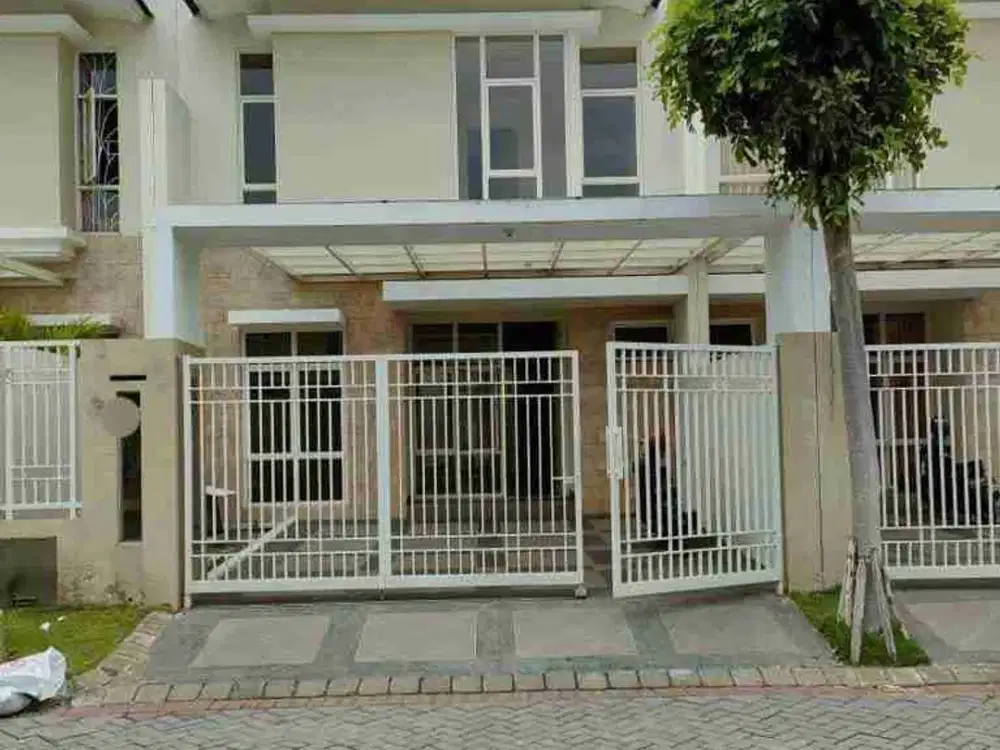 ‼️JUAL CEPAT‼️  
Rumah 2 Lantai Siap Huni di Perumahan Griya Galaxy, Wonorejo, Rungkut, Surabaya