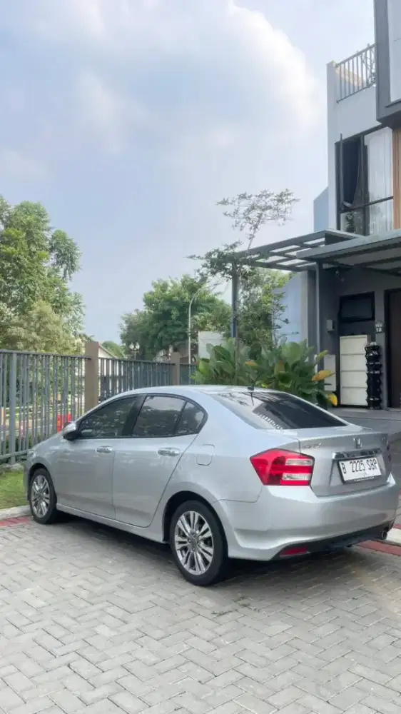 Honda City E At 2012 Istimewa