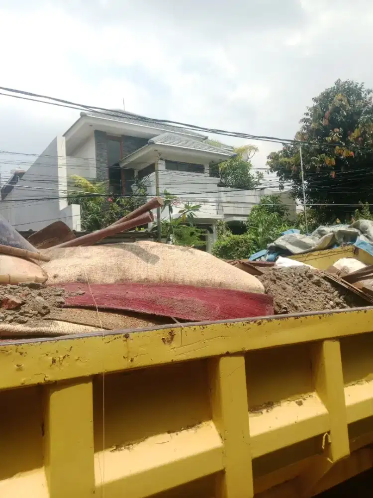 jasa buang puing ,tanah&sampah proyek