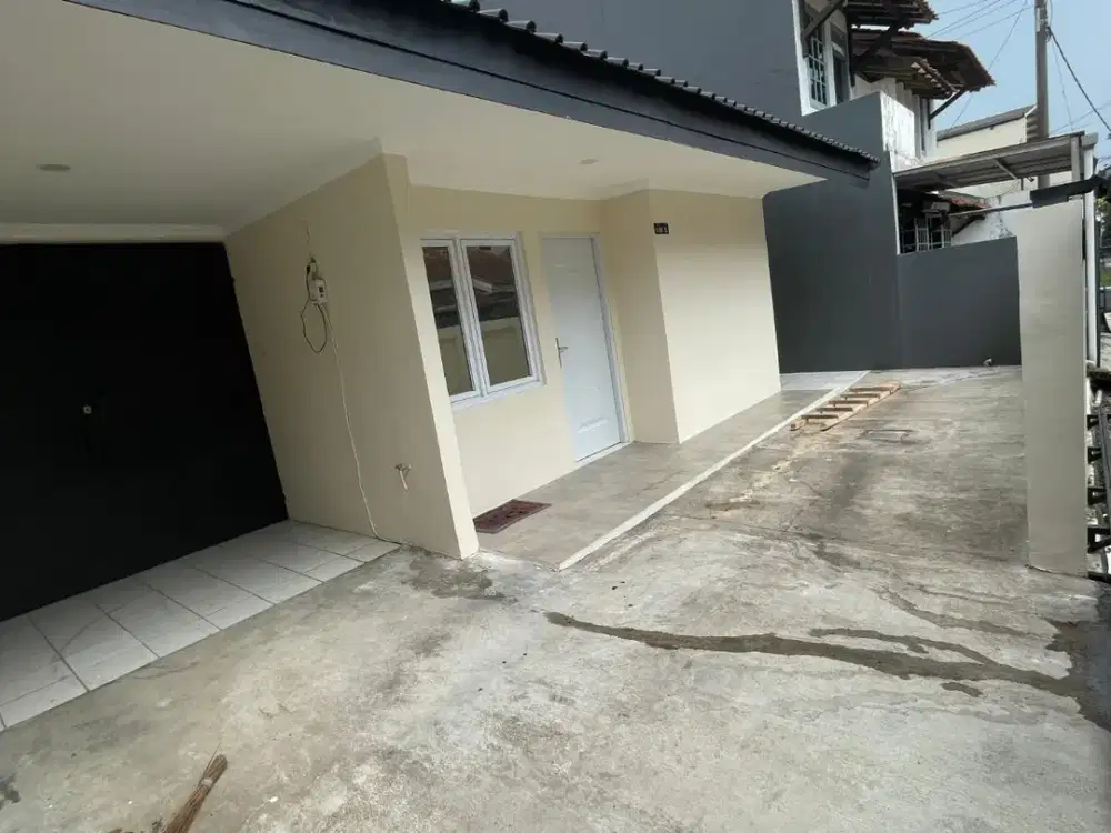 Rumah Cantik Strategis Siap Huni di Kopo Permai 2