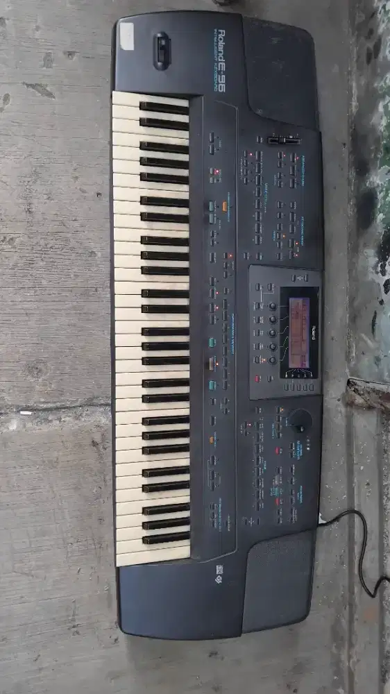 Keybord Roland E96