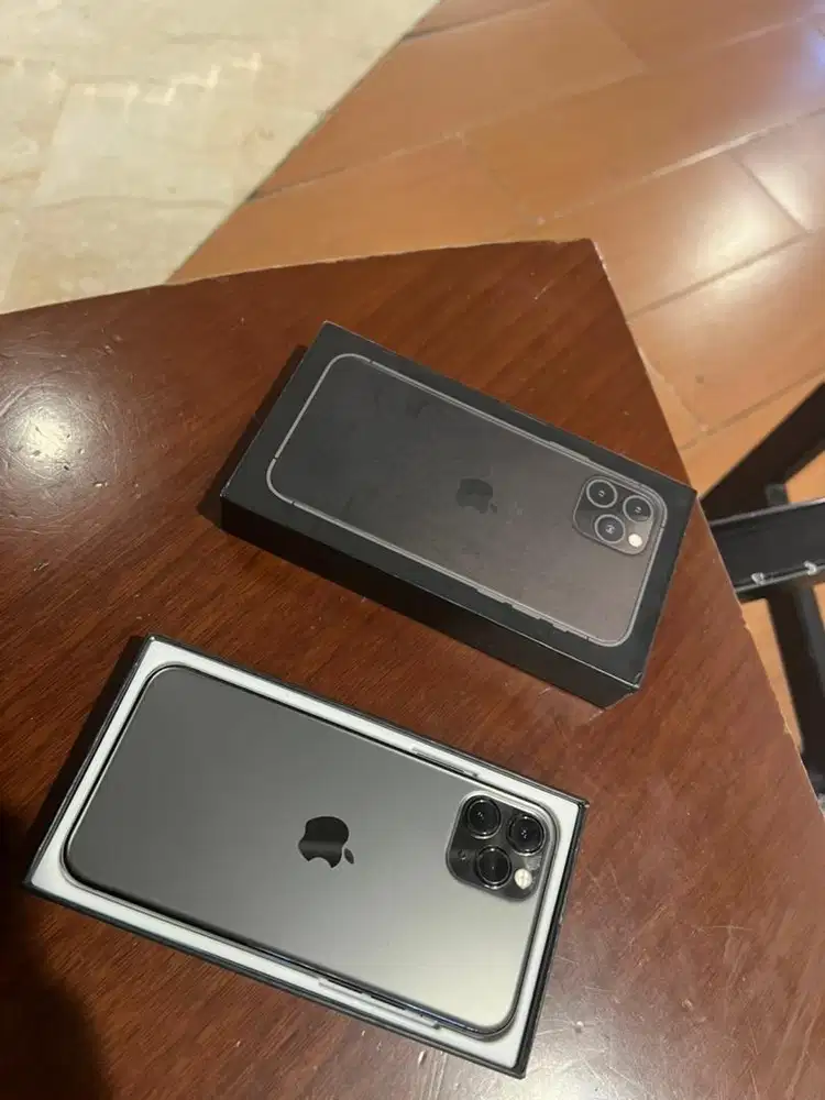 iphone 11 pro 256gb kondisi new murmer 4G