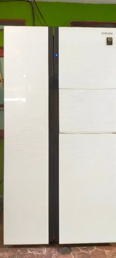 Kulkas Side by Side Temperredglass