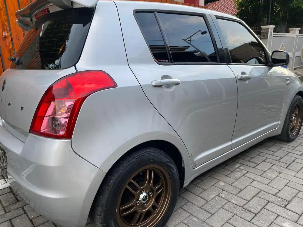 Suzuki Swift 2008 Bensin