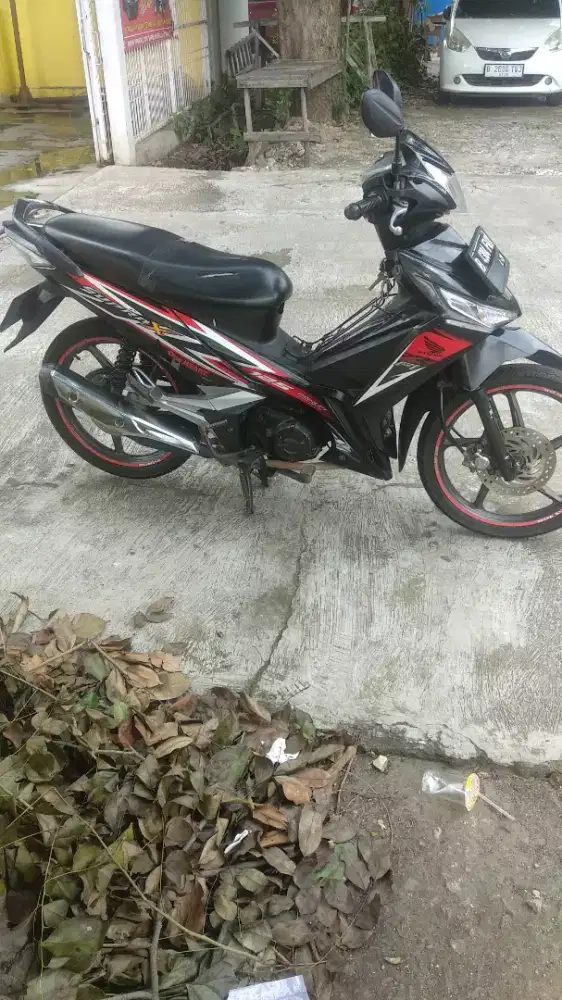 Honda Supra x 125 F1 injeksi tahun 2014