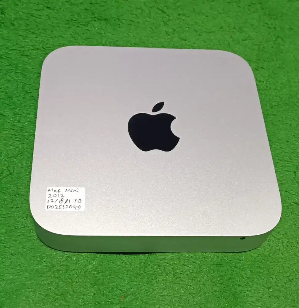 Apple Mac Mini 2012 Intel i7 8/1 TB Silver Murah