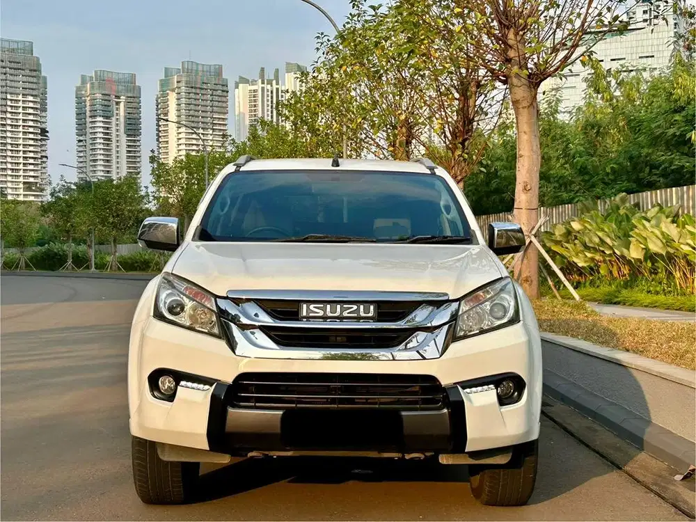 [CASH] Isuzu MUX 2016