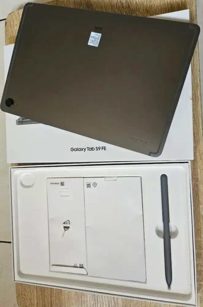 Samsung Tab S9 FE Fullset like new Garansi